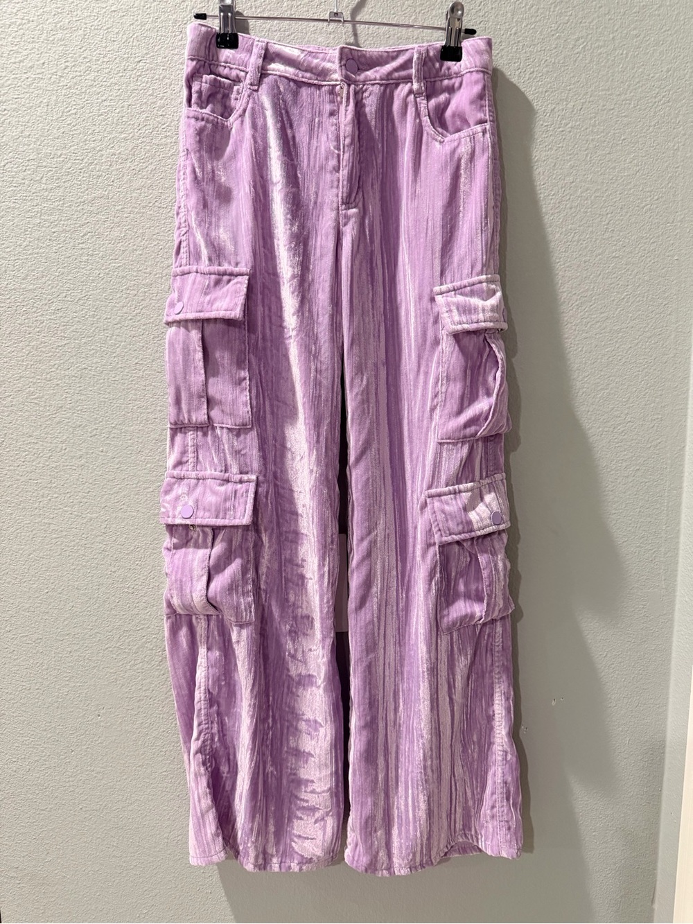 Tractr Pastel Lavender Wide-Leg Cargo Trousers